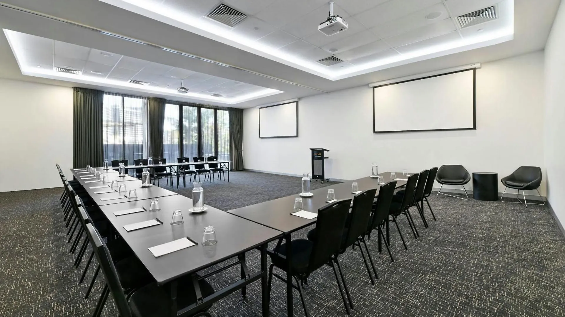 Courtyard By Marriott Brisbane South Bank Hotel