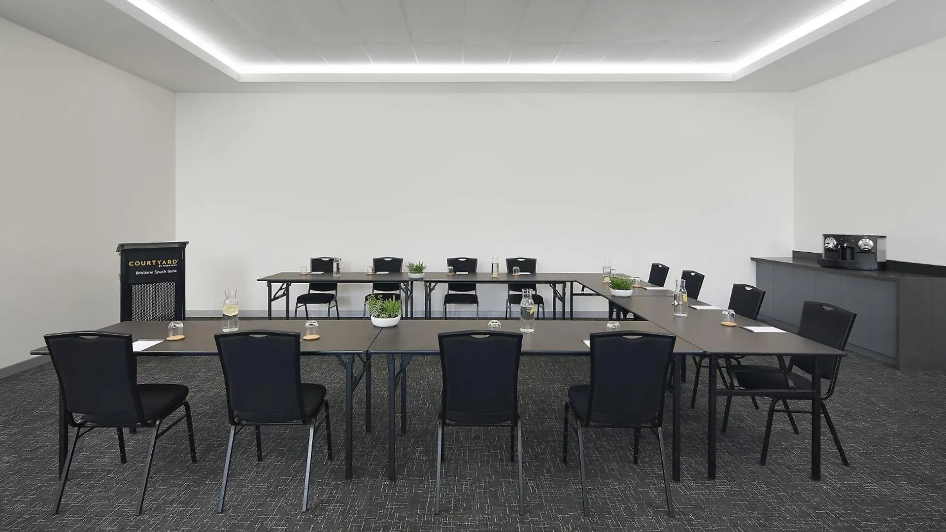 Courtyard By Marriott Brisbane South Bank Hotel