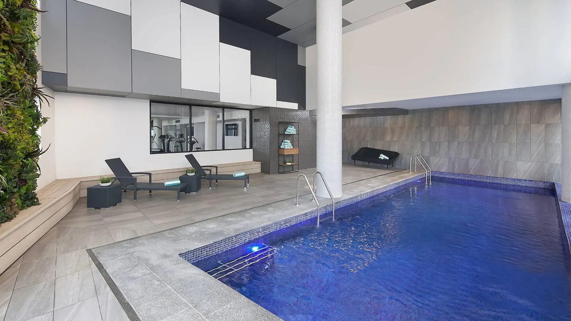 Courtyard By Marriott Brisbane South Bank Hotel