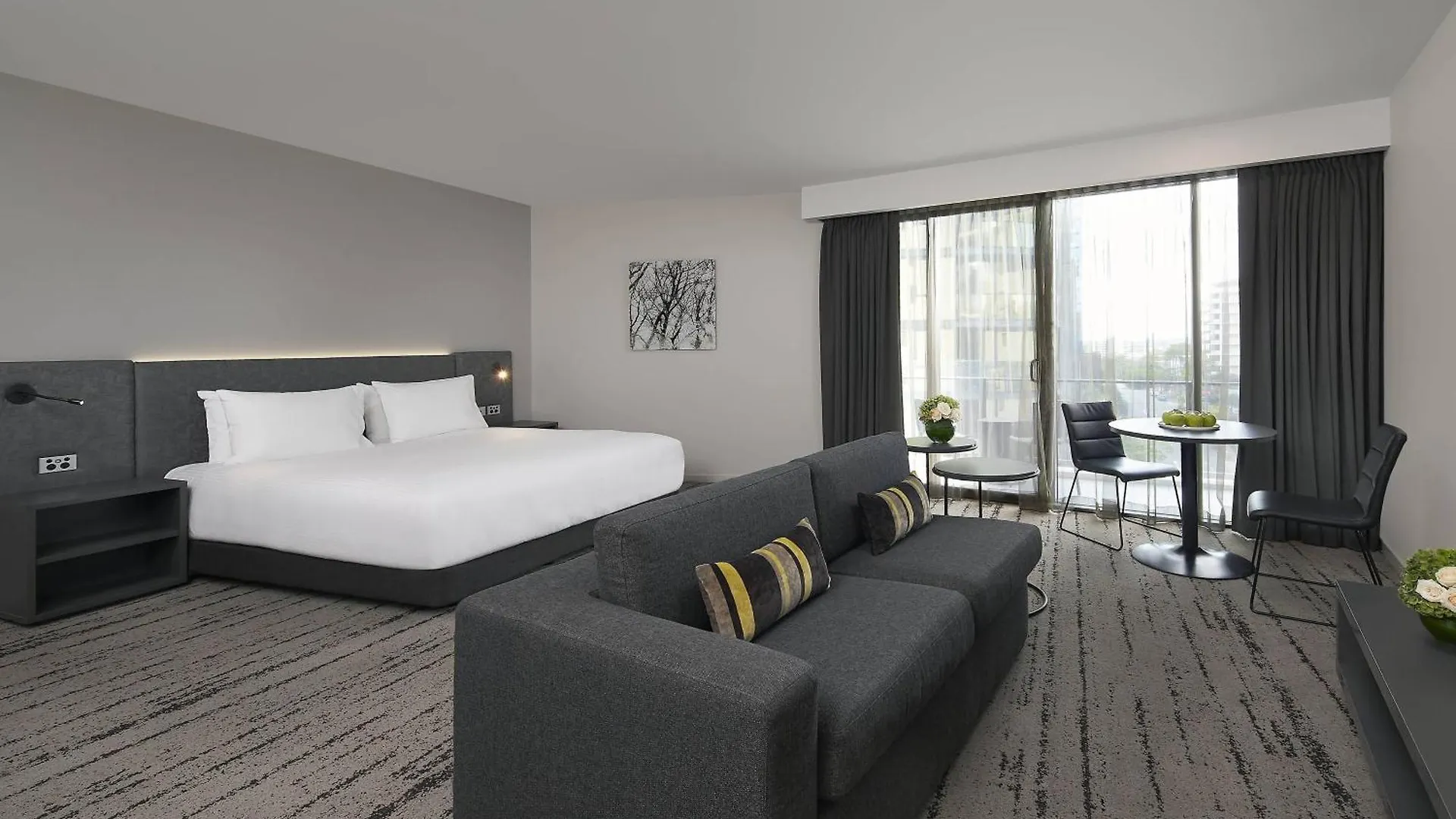 Courtyard By Marriott Brisbane South Bank Hotel