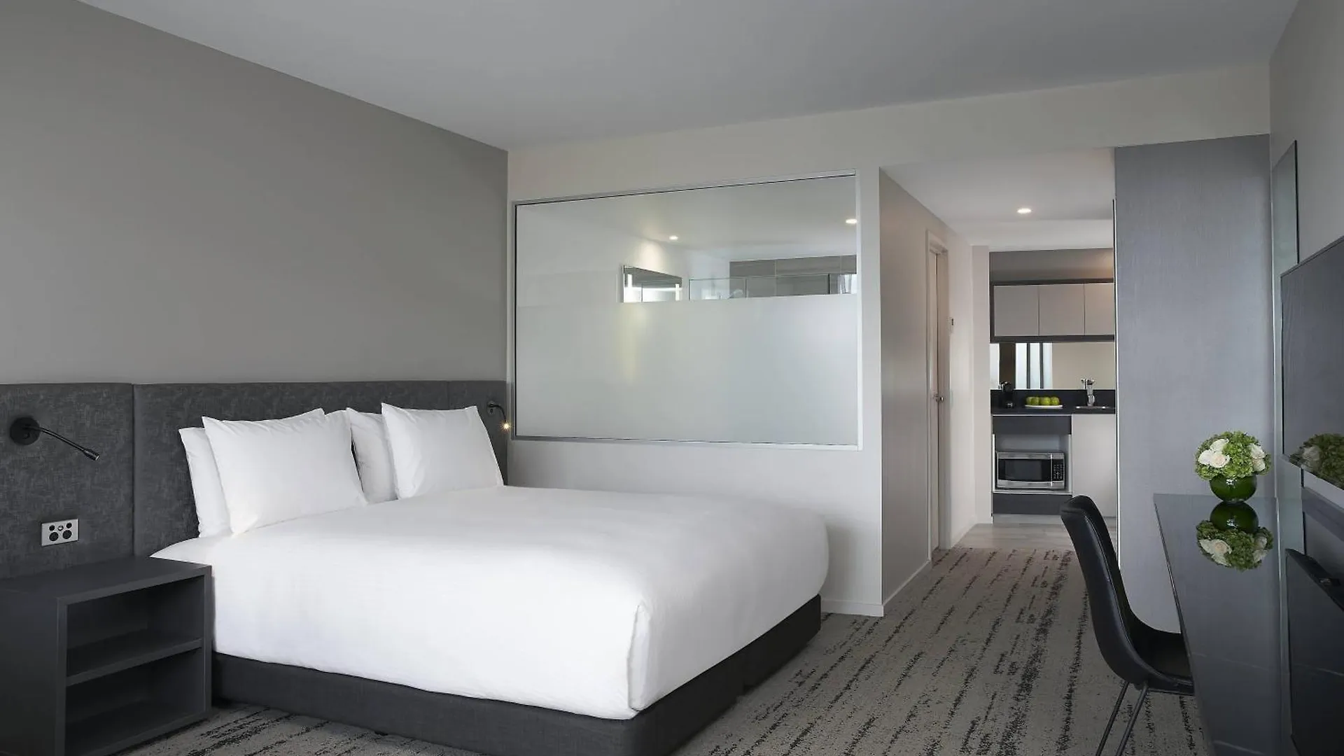 Courtyard By Marriott Brisbane South Bank Hotel